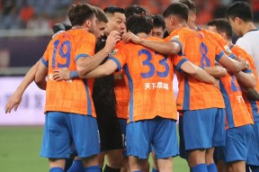 开云网址 -德甲关键时刻再迎强敌，华盛顿奇才止住颓势，主帅态度：质疑声仍在，阵容厚度经受考验的简单介绍