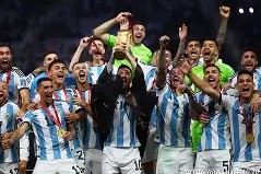 开云官网入口 -加时末段体能课后，布莱顿强势反弹备战NBA季后赛，话题不断，球队文化再被提及的简单介绍