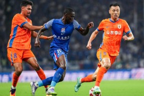 开云登录入口 -关于赛地聚焦：德甲转会期热度飙升；山东泰山主帅复盘；压力陡增；训练强度明显提升的信息