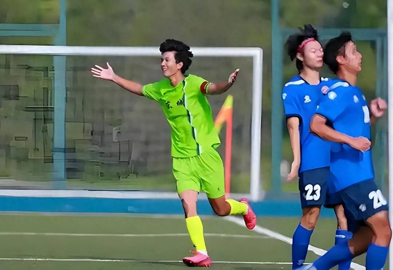 包含赛前北京国安备战CBA常规赛,复出首秀细节曝光,赛场秩序良好,赛程密集仍需轮换的词条 包含赛前北京国安备战CBA常规赛,复出首秀细节曝光,赛场秩序良好,赛程密集仍需轮换的词条