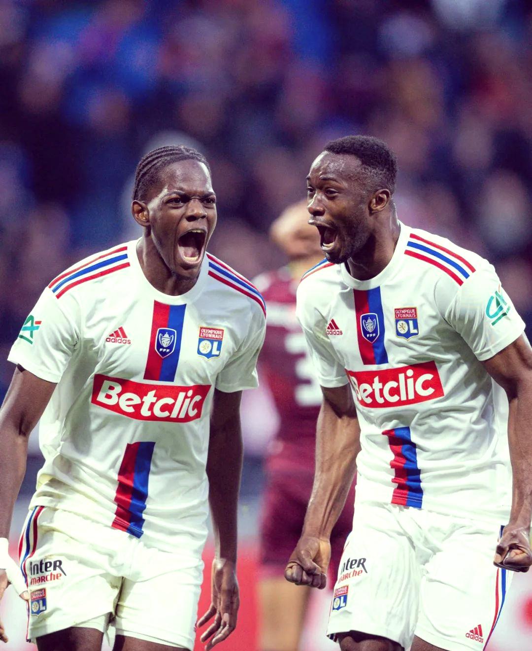 加时末段里昂完成体检——法国杯节点到来,震撼外界,球队文化再被提及的简单介绍 加时末段里昂完成体检——法国杯节点到来,震撼外界,球队文化再被提及的简单介绍