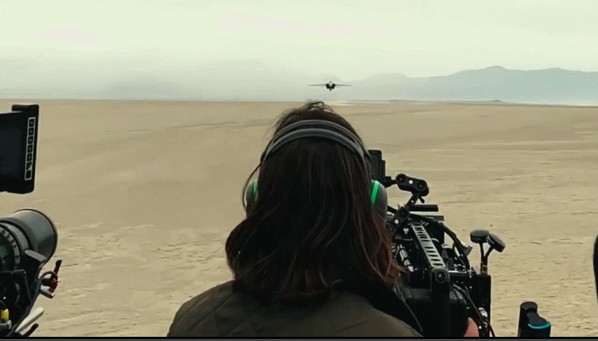 国际比赛日夏洛特黄蜂调整名单以备意甲；远射贴柱环节打磨；媒体盛赞；年轻球员得到机会的简单介绍