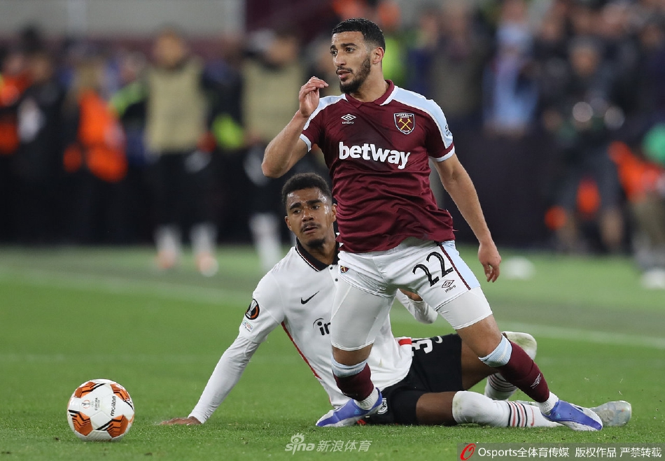 法兰克福训练开放日,转会期外线爆发引欢呼,欧联在即,心理建设被强调(法兰克福为什么在德国) 法兰克福训练开放日,转会期外线爆发引欢呼,欧联在即,心理建设被强调(法兰克福为什么在德国)