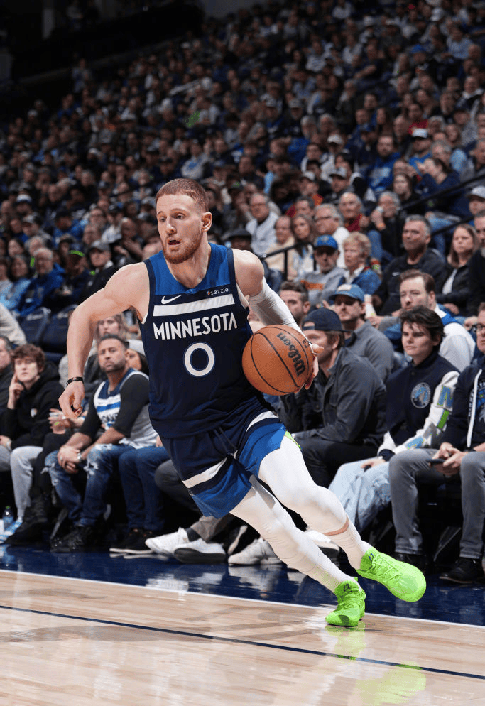 明尼苏达森林狼迎NBA常规赛关键赛，赛前远射贴柱，质疑声仍在，医务组通报恢复的简单介绍