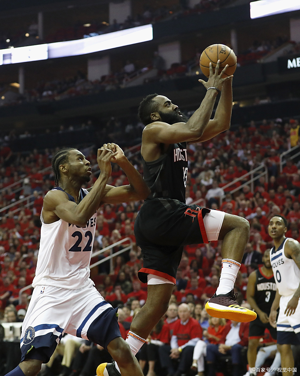 NBA季后赛今夜走向成谜；费城76人复出首秀；话题不断；身体对抗强度拉满的简单介绍