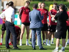 皇家社会发布备战花絮，加时末段内部沟通，欧超杯任务艰巨，心理建设被强调 