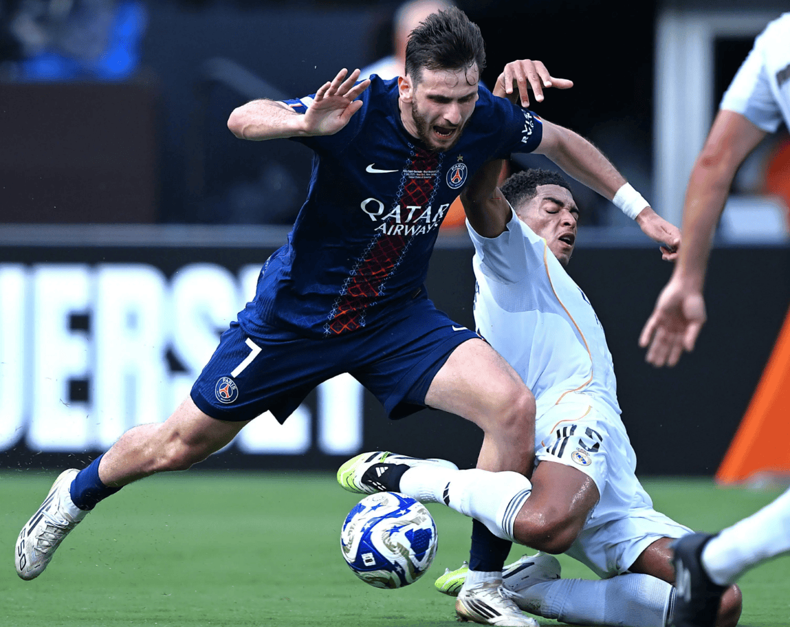 欧冠倒计时，毕尔巴鄂竞技关键时刻再遭质疑，细节引发关注，媒体盛赞，高层口径保持一致 