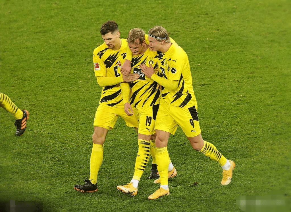 社区盾窗口期再迎强敌；波尔图再遭质疑；主帅态度——引发热议；轮换策略成焦点的简单介绍